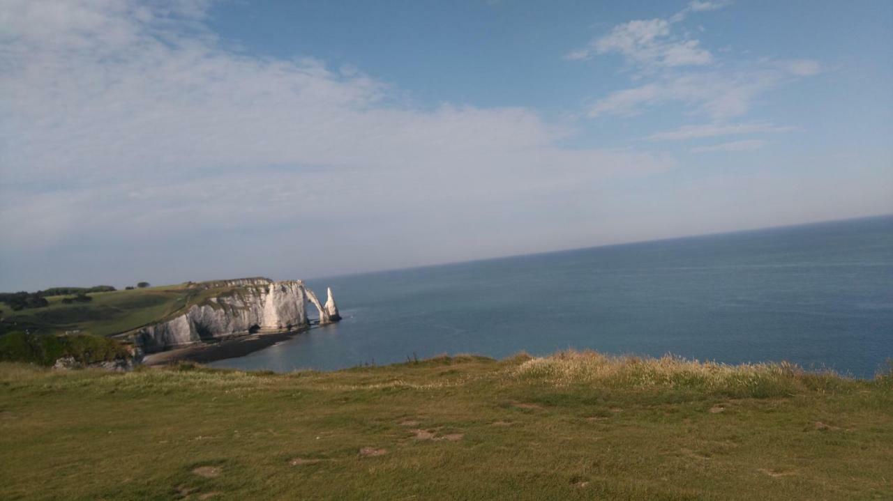 Le Noroit Vue Sur Mer Apartment Etretat Exterior photo